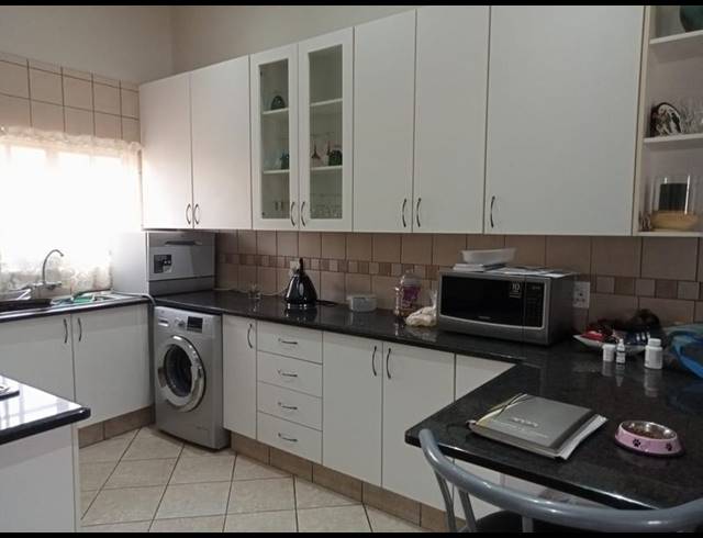 2 BEDROOM PROPERTY TO RENT IN COMET